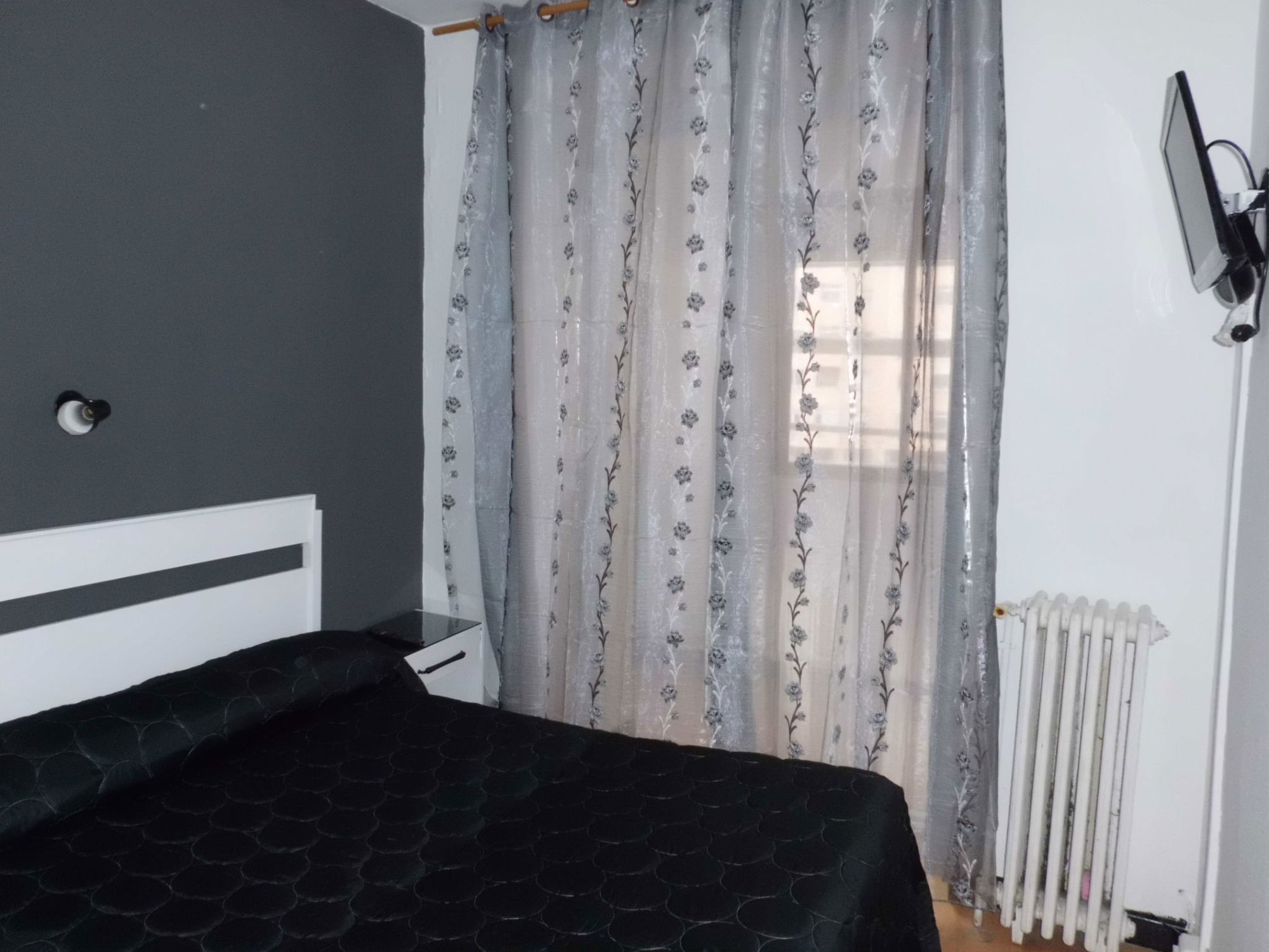 Hostal Lima Вальядолид Экстерьер фото