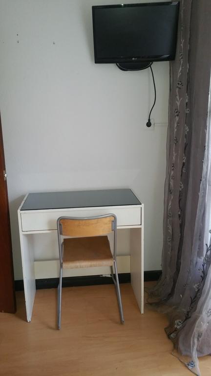 Hostal Lima Вальядолид Экстерьер фото